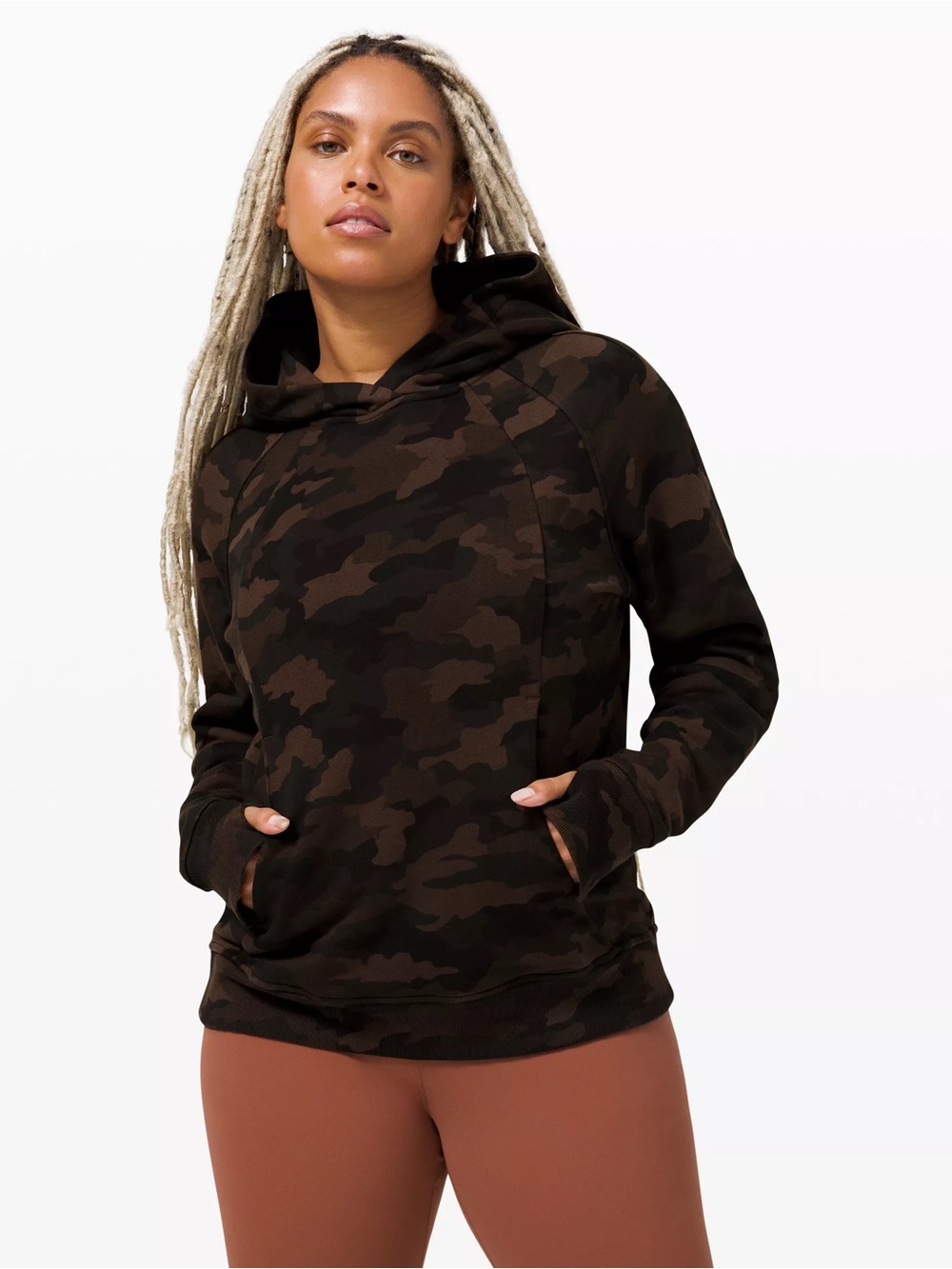 NWT (Child’s L-12/14 / Women’s XS/S) Target Camo Hooded Sweatshirt w/ thumbholes
